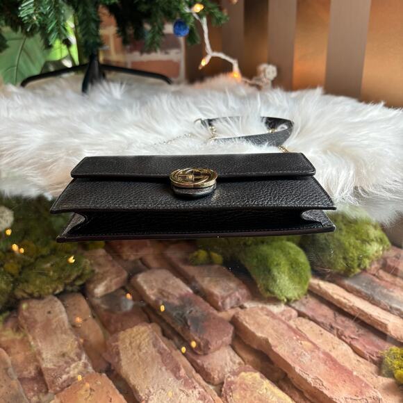 GUCCI Interlocking G Dollar Calf Wallet on Chain - Picture 5 of 6